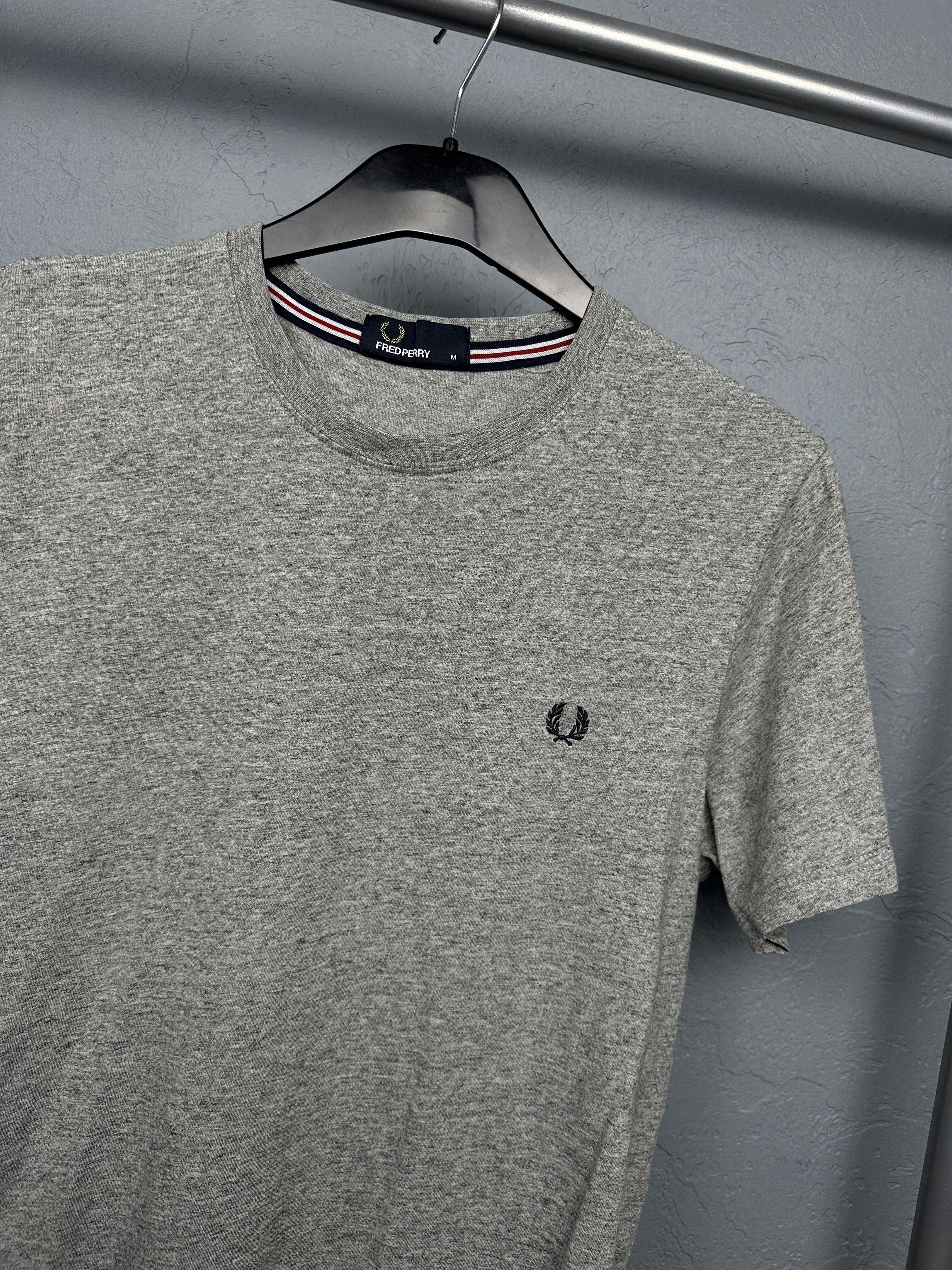 Fred Perry × Vintage Fred Perry Mens Crew Neck T-Shirt Tee Size US M / EU 48-50 / 2 - 2 Thumbnail
