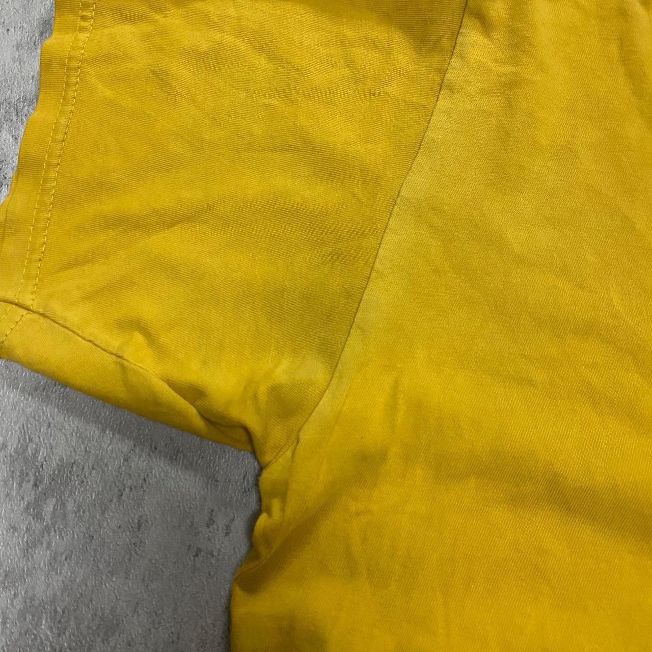Obey Yellow Obey tee with red accentsskate rap hip hop big Size US M / EU 48-50 / 2 - 4 Thumbnail