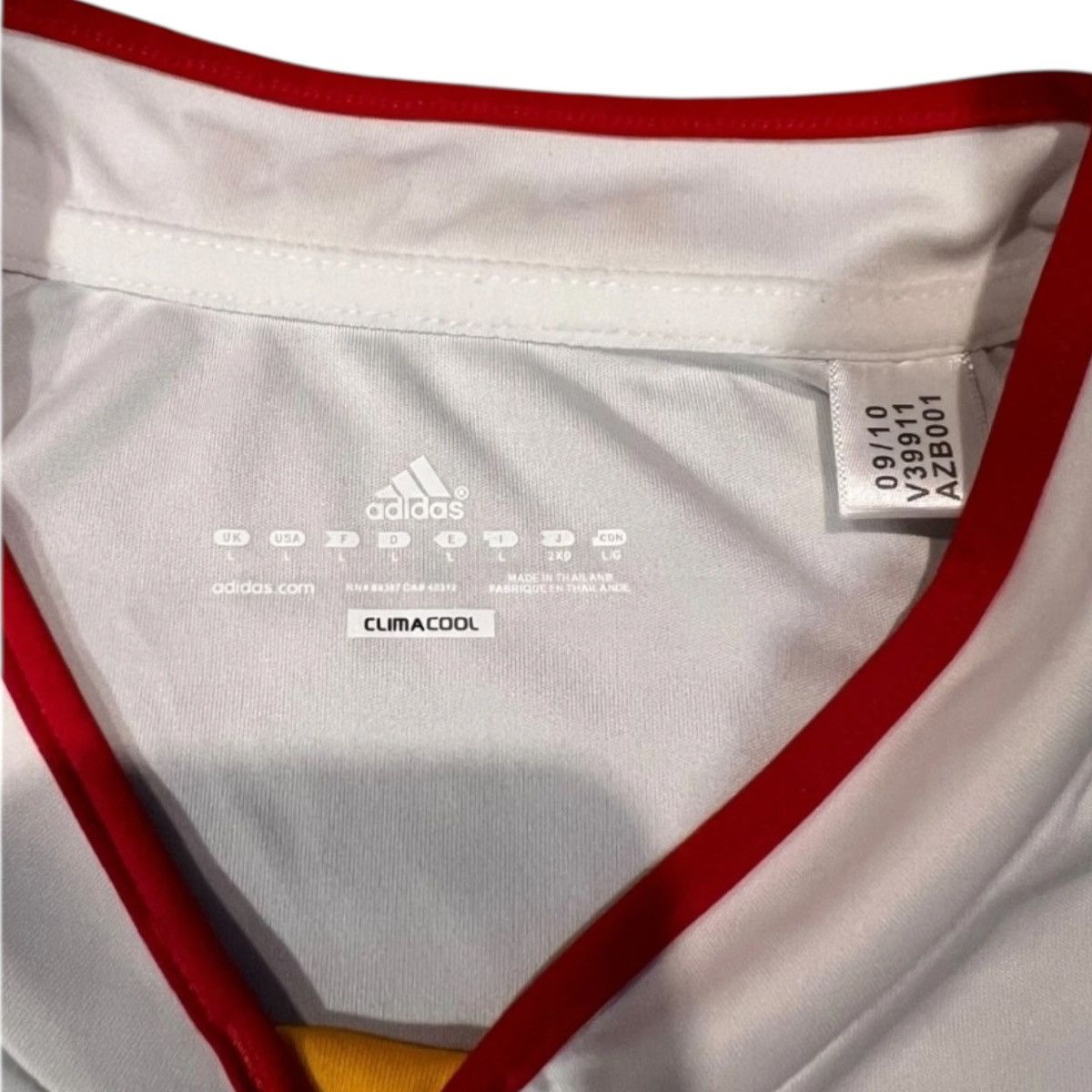 Adidas Vintage Spain 2010-11 Away World Cup Champions Size US L / EU 52-54 / 3 - 3 Thumbnail
