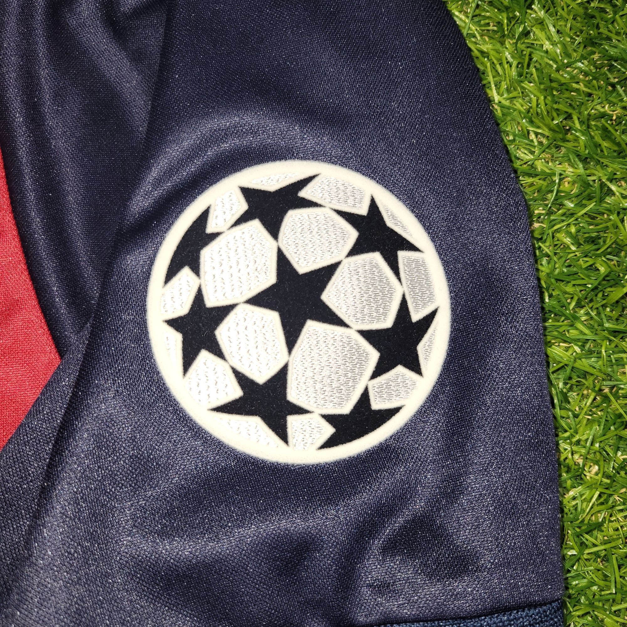 Nike Guardiola Barcelona Centenary 1999 2000 Soccer Jersey L Size US L / EU 52-54 / 3 - 5 Thumbnail