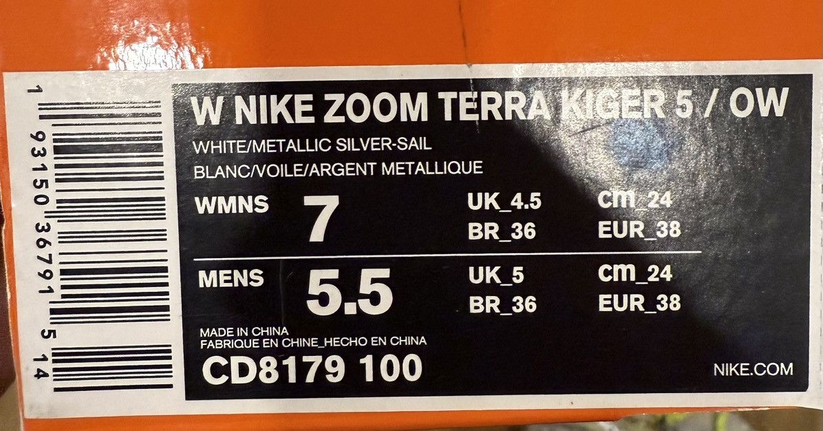 Nike × Off-White Off White x Nike Zoom Terra Kiger 5 (Women’s size 7) Size US 7 / IT 37 - 8 Thumbnail