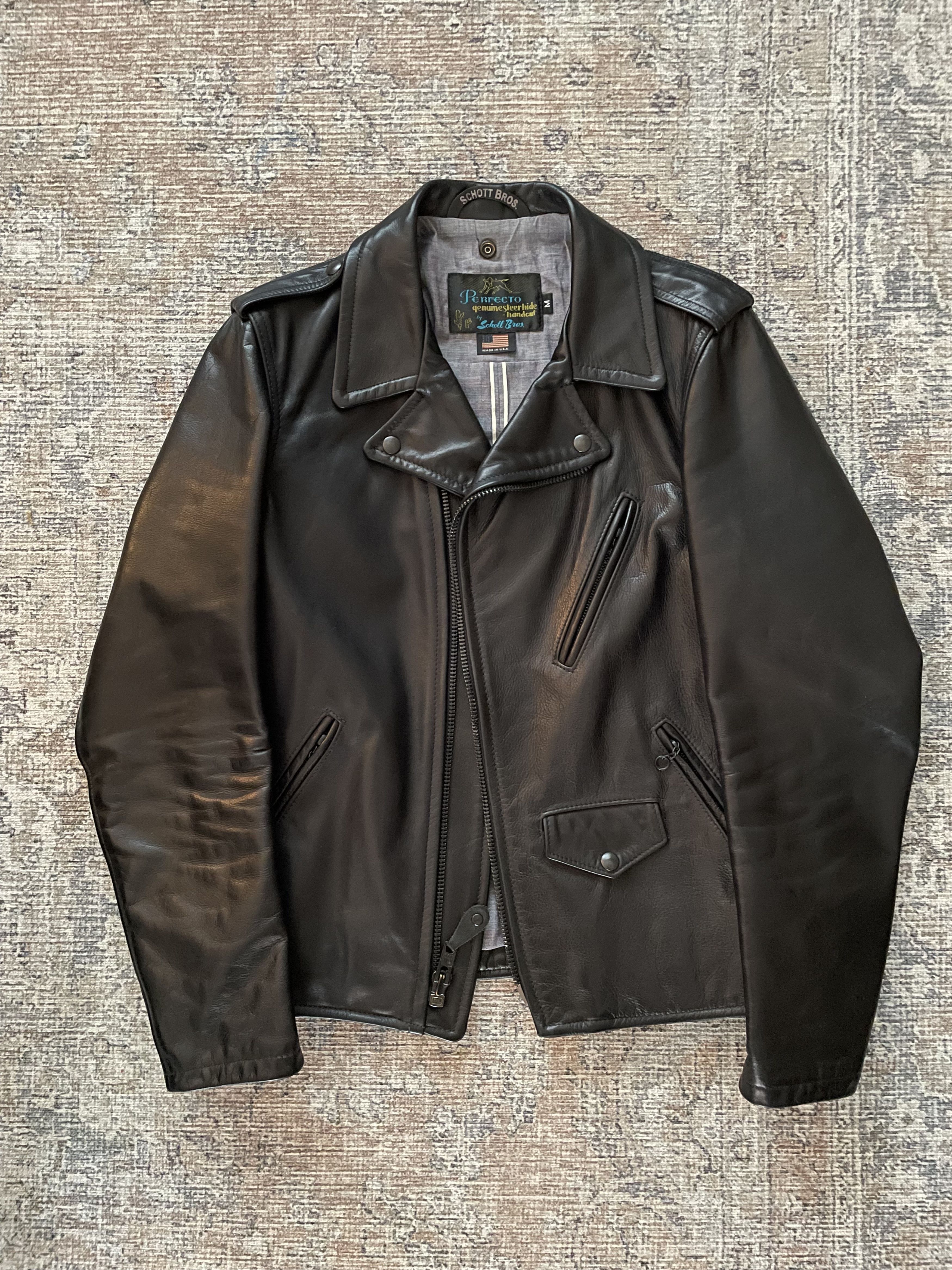 Schott×Lee Our limited edition Horween Chromexcel horsehide Perfecto