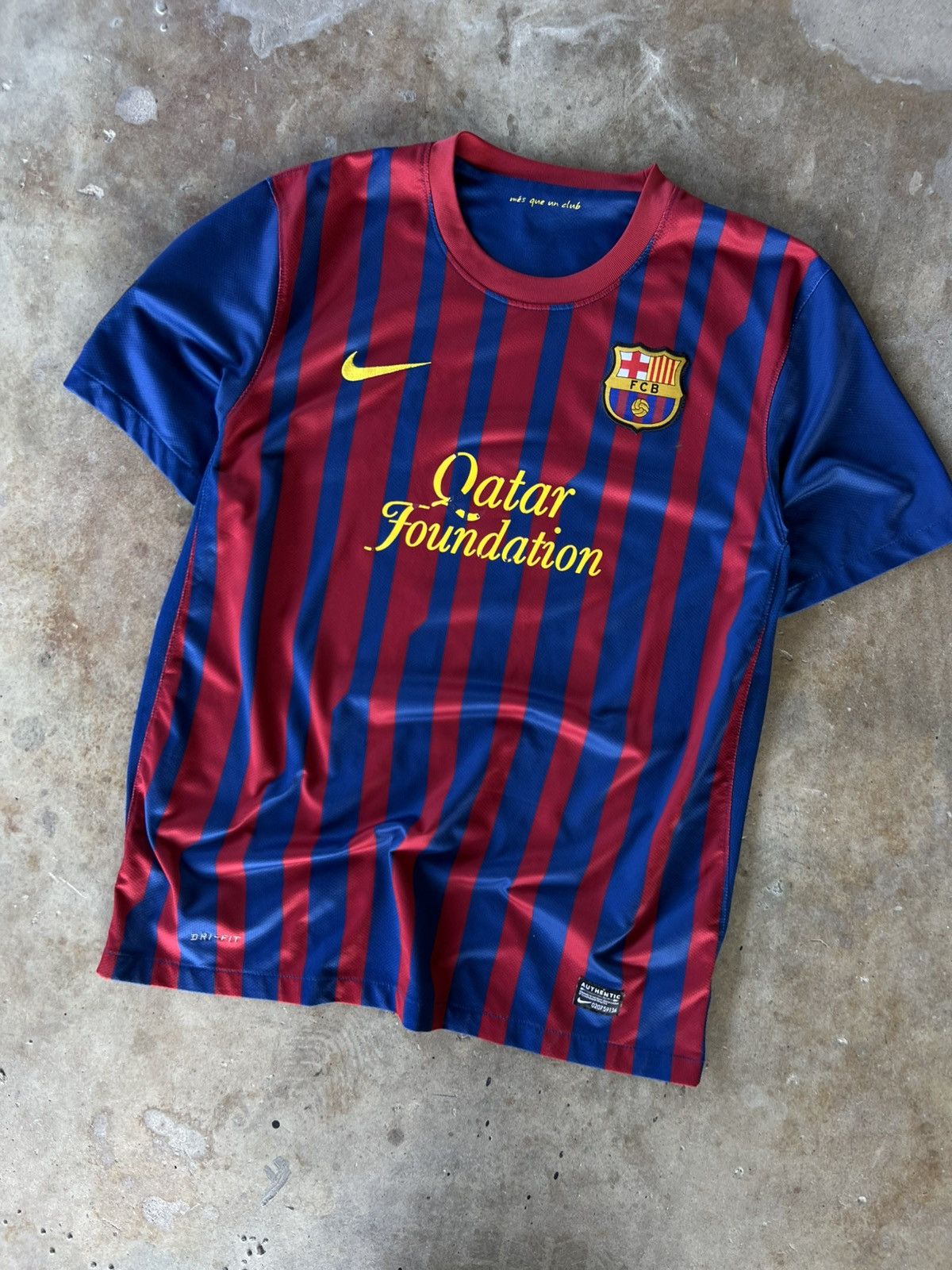 Nike Vintage Nike Barcelona FC Soccer Jersey Kit Size US L / EU 52-54 / 3 - 2 Thumbnail