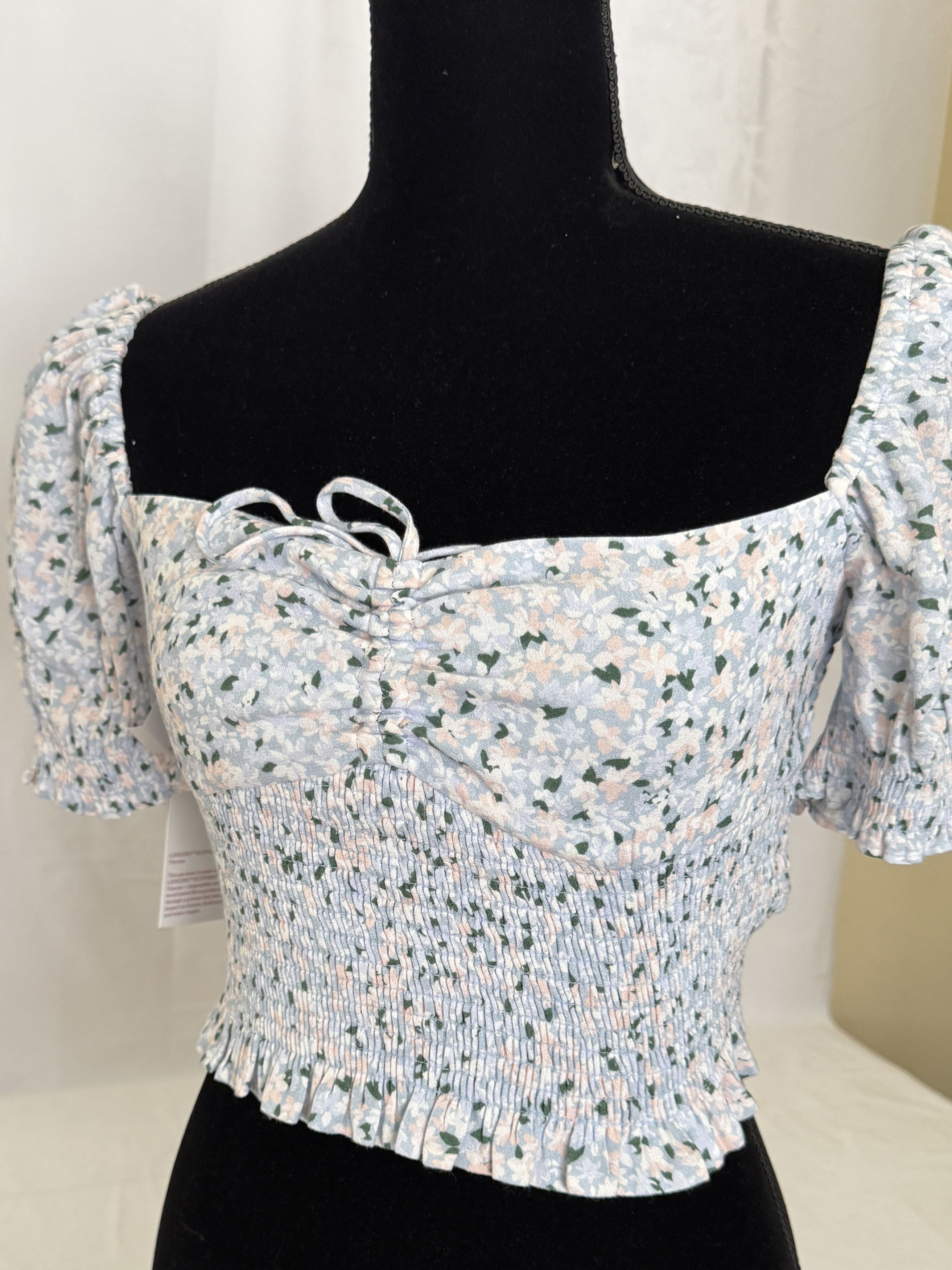Other Aritzia Sunday Best Sinatra Blouse Size S / US 4 / IT 40 - 1 Thumbnail