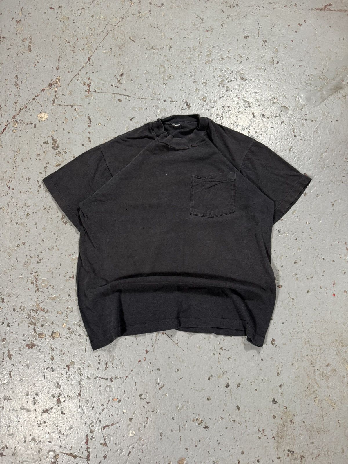 Other Vintage Single Stitch Blank Faded Black Tee Size US L / EU 52-54 / 3 - 1 Thumbnail
