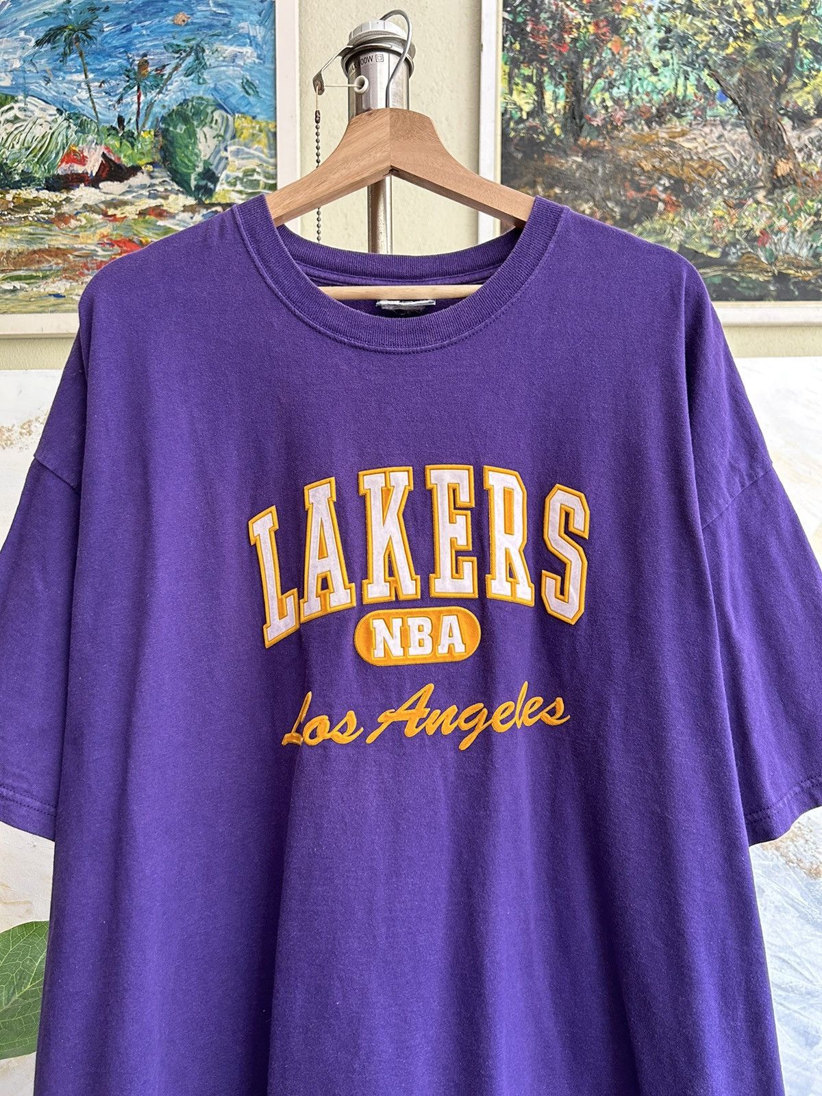NBA × Vintage Lakers Nba Tshirt Oversized Size US XXL / EU 58 / 5 - 2 Thumbnail