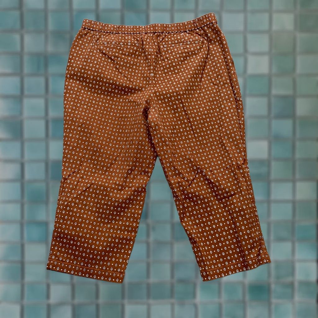Lands' End Lands' End Pants Womens 22W Capri Mid Rise Cotton Spandex Brown Twill Pockets Stretch Casual Workwear 22 in Inseam Size 40" / US 18 - 1 Thumbnail