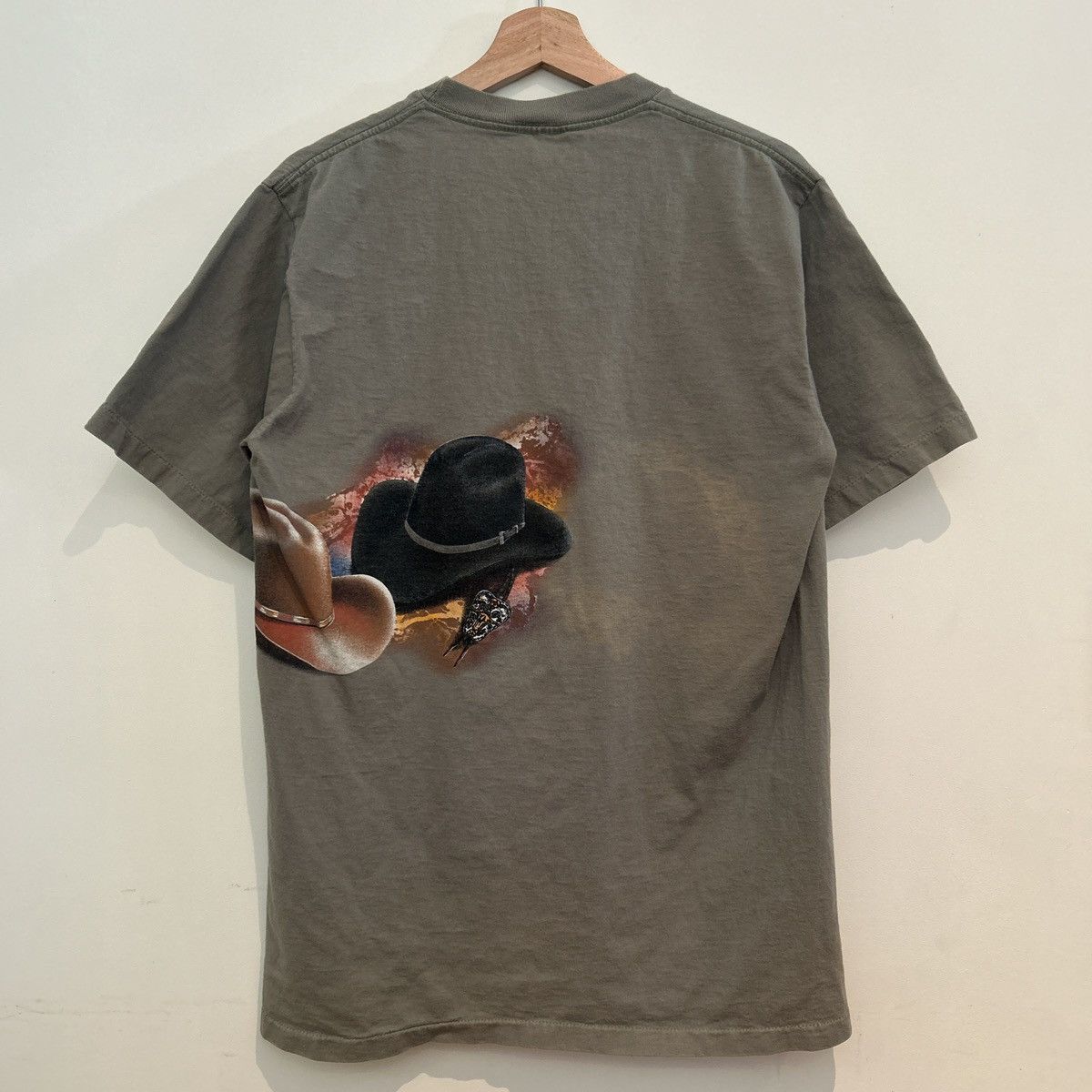 Other Vintage 90s Cowboy Hat And Buckles Graphic Tee Size US L / EU 52-54 / 3 - 2 Thumbnail
