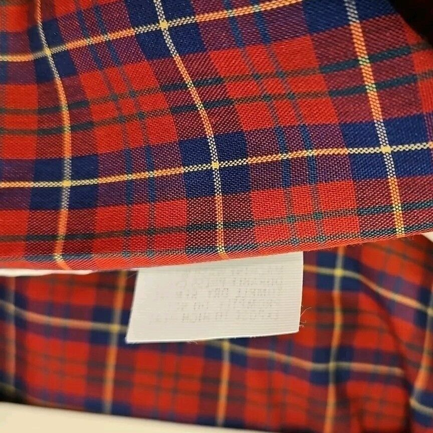 Vintage Vintage Wallace Plaid Shorts Mens 38 Red Tartan Surf Skate H Size US 38 / EU 54 - 8 Thumbnail