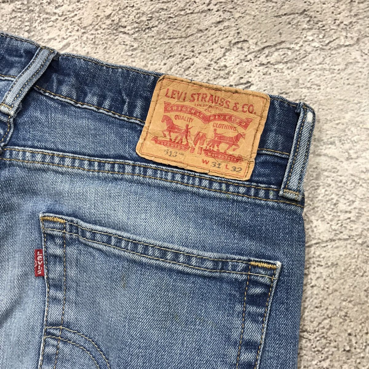 Vintage Vintage 90s Levis Distressed Baggy Jeans Grunge Thrashed 31 Size US 31 - 8 Thumbnail