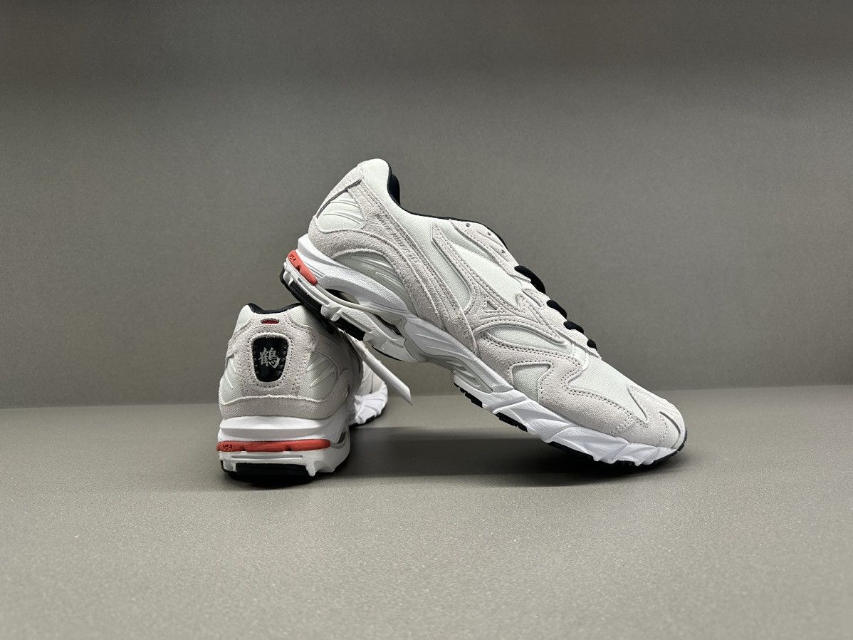 Mizuno Mizuno Wave Rider 10 Red Crowned Crane Size US 9.5 / EU 42-43 - 7 Thumbnail