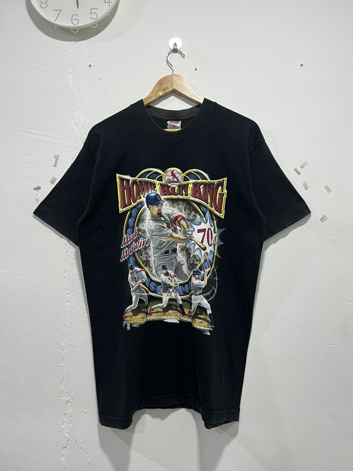 Vintage Vintage 90s Mark McGwires Final Home Run Tshirt Size US L / EU 52-54 / 3 - 1 Thumbnail
