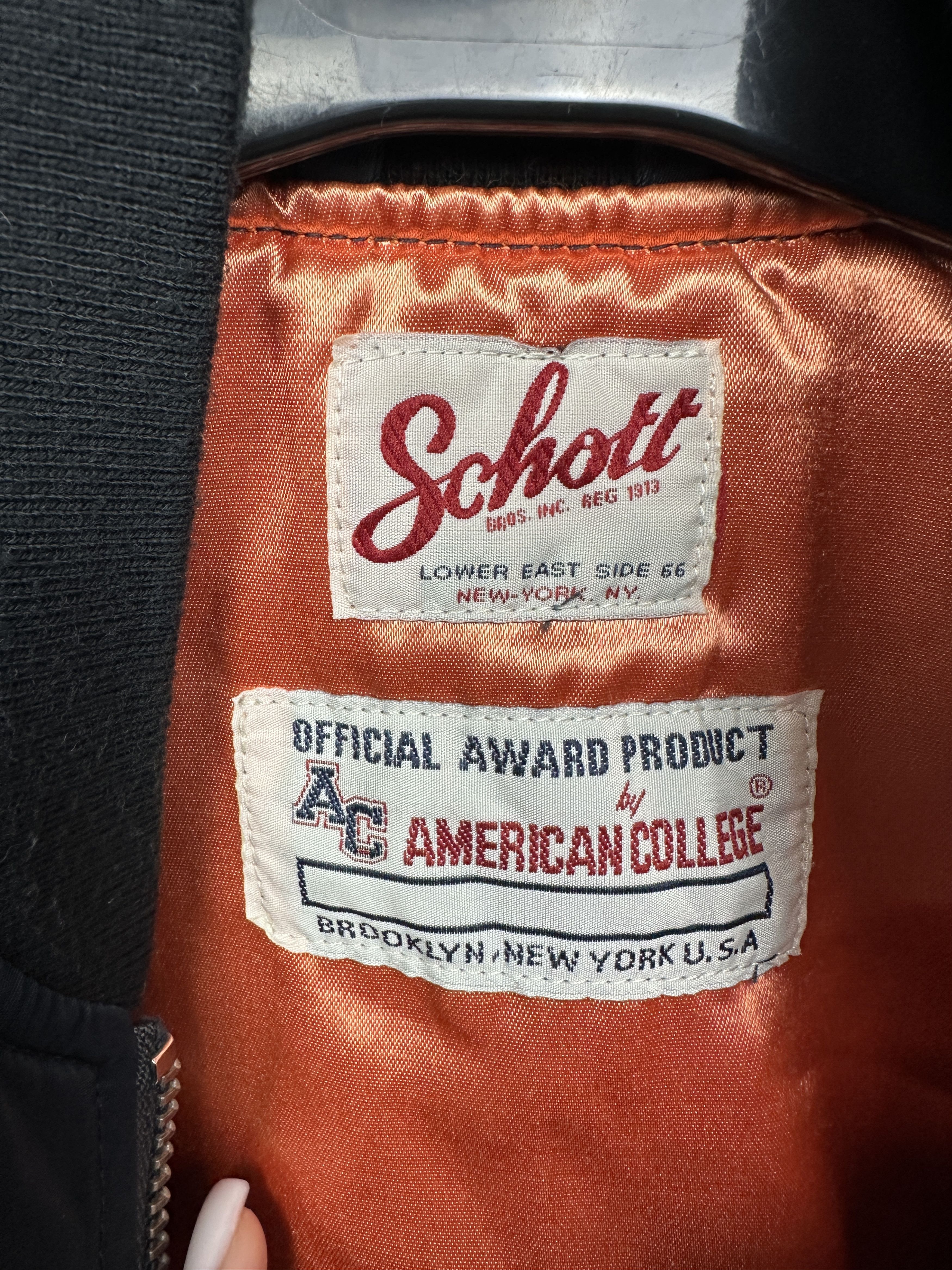 Schott Schott NYC Vintage Womens Nylon Bomber Jacket Size M / US 6-8 / IT 42-44 - 5 Thumbnail