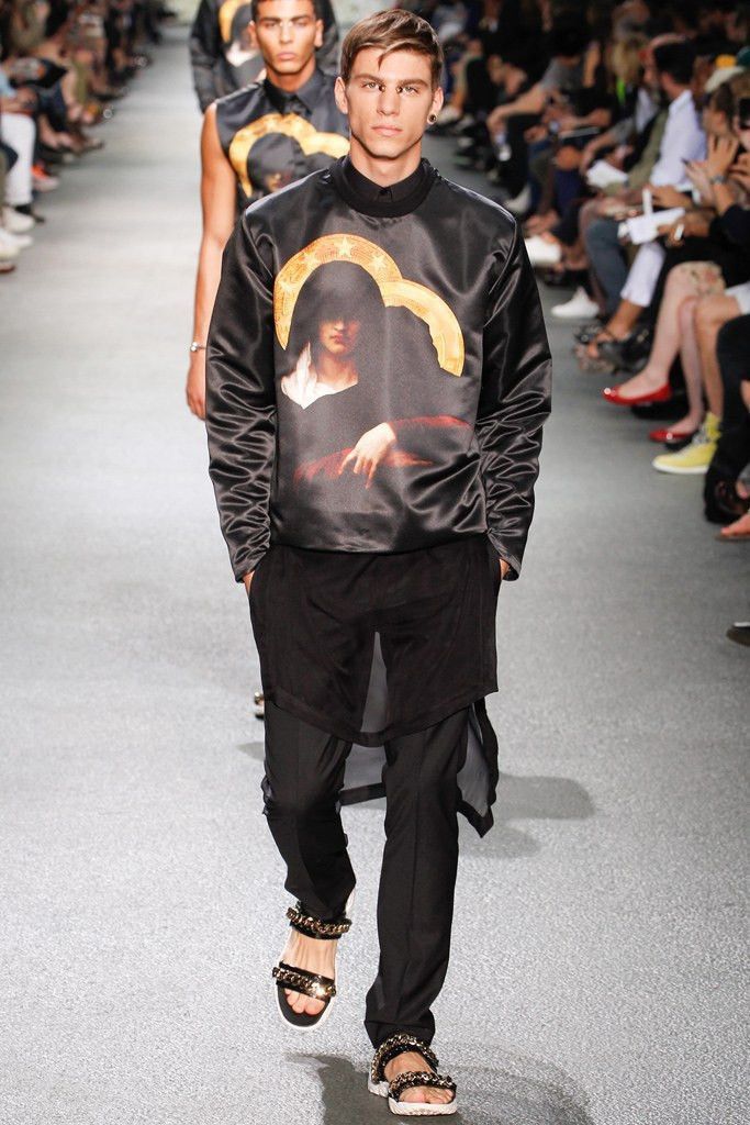Givenchy 2013 Givenchy Silk Halo Madonna Crewneck Ricardo Tisci Size US L / EU 52-54 / 3 - 3 Thumbnail
