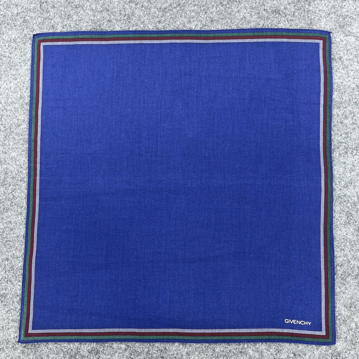 Vintage Givenchy Handkerchief / Bandana / Neckerchief B474 Size ONE SIZE - 4 Thumbnail