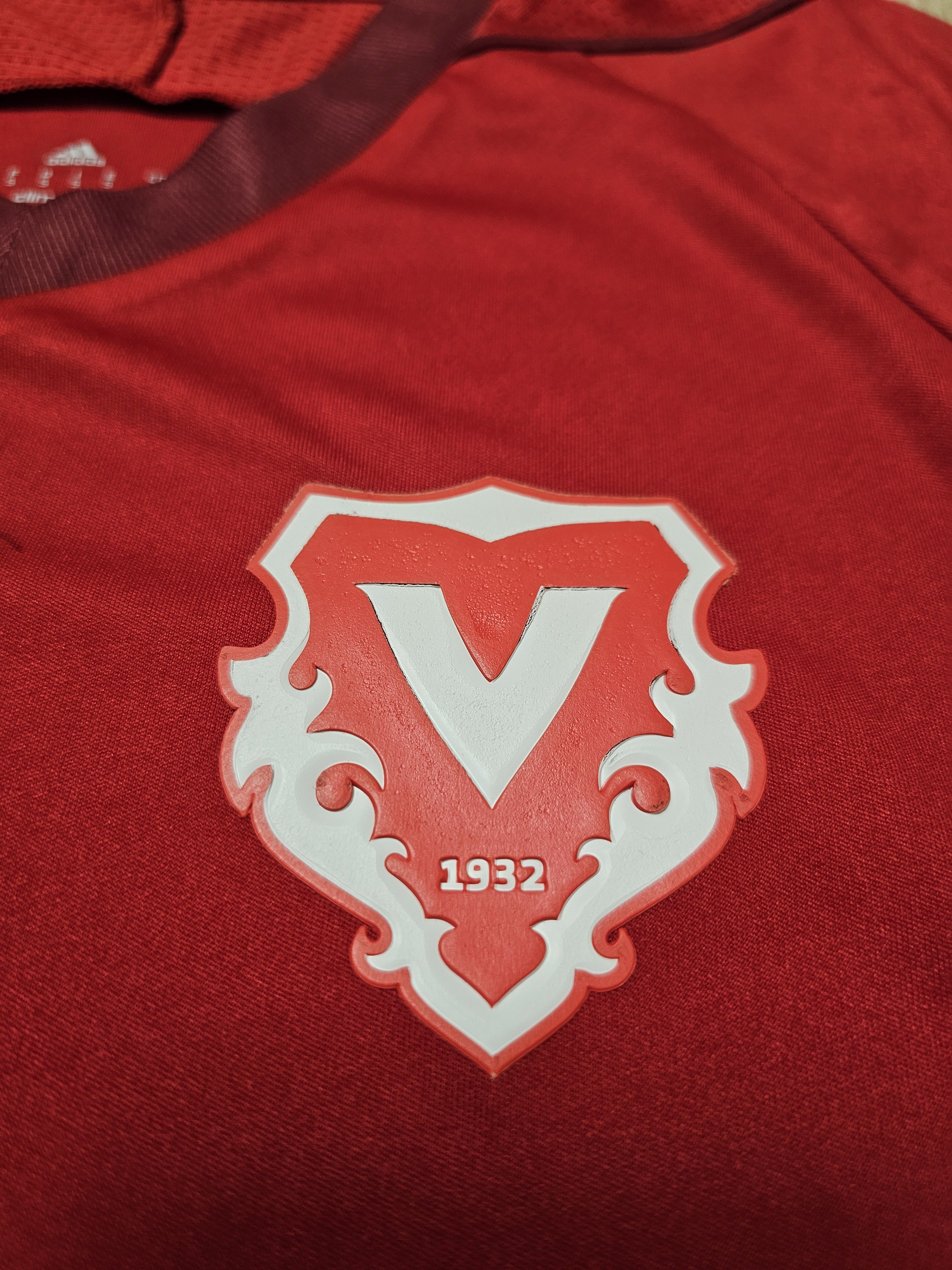 Adidas VADUZ 2017 2019 SIGNED FOOTBALL SOCCER JERSEY LIECHTENSTEIN Size US S / EU 44-46 / 1 - 4 Thumbnail