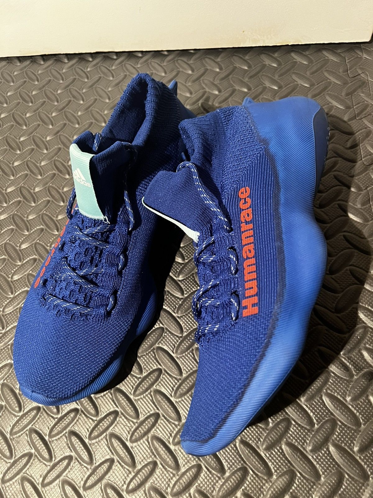 Adidas NEW Adidas size 9.5 Pharrell x Human Race Sichona Blue Size US 9.5 / EU 42-43 - 3 Thumbnail