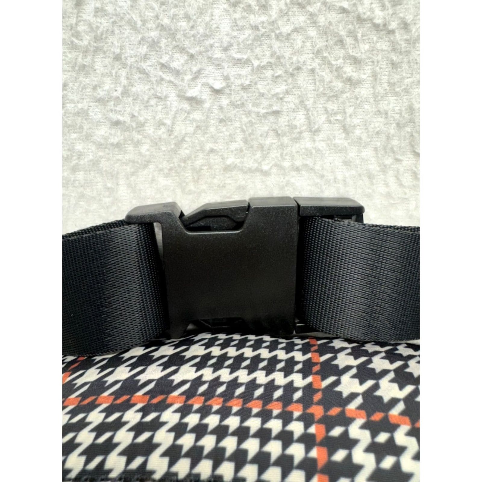Vintage MyTagalongs Houndstooth Belt Bag Crossbody Strap Black White Zip Bag Charm Womens Size ONE SIZE - 3 Thumbnail