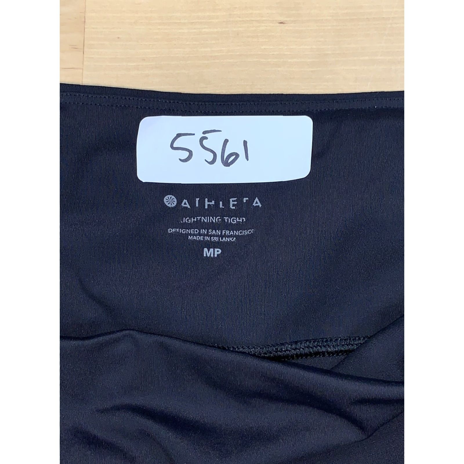 Athleta Athleta Leggings Cropped Black Casual Activewear Women PM Petite | 7/8 Breathable Compression Elastic Waist Size 32" / US 10 / IT 46 - 3 Thumbnail