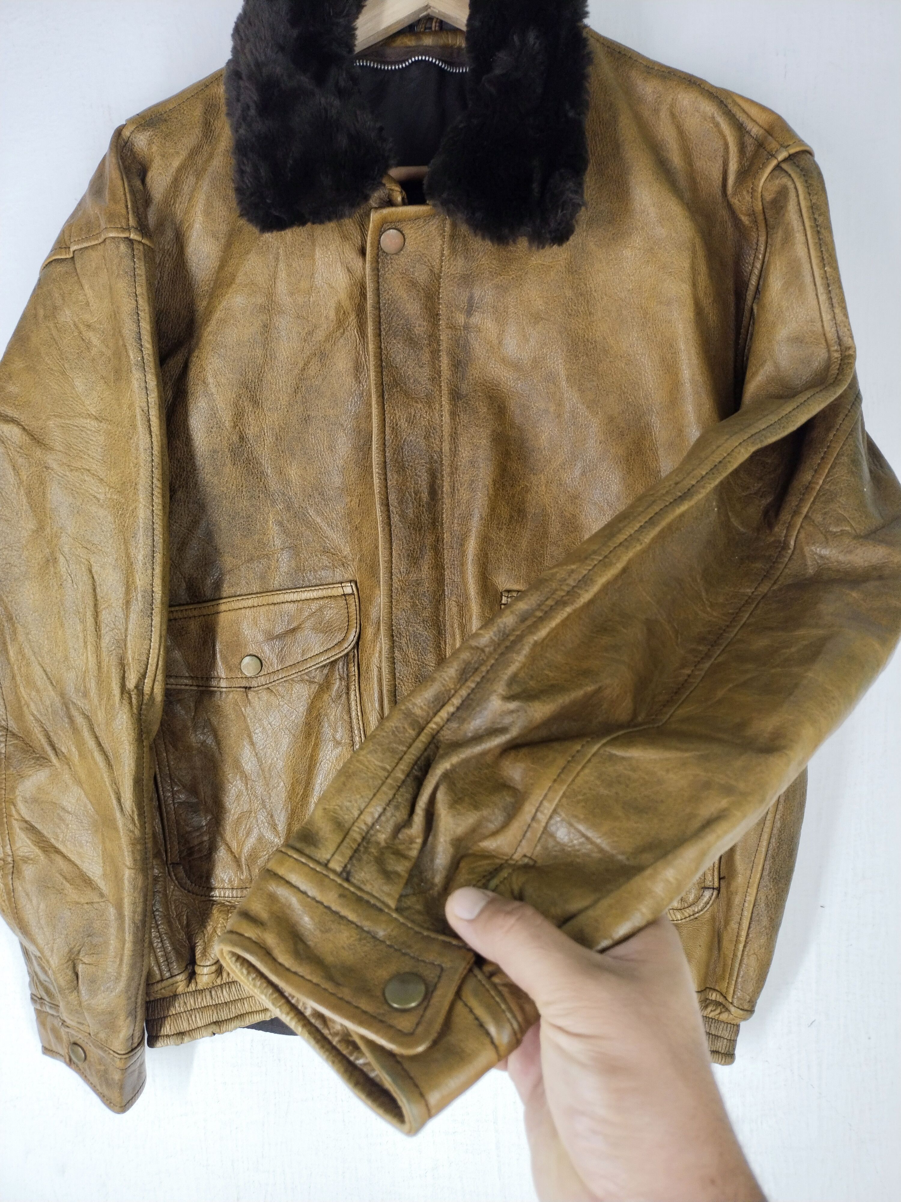 Vintage Vintage Leather Motorcycle Jacket Size US L / EU 52-54 / 3 - 3 Thumbnail