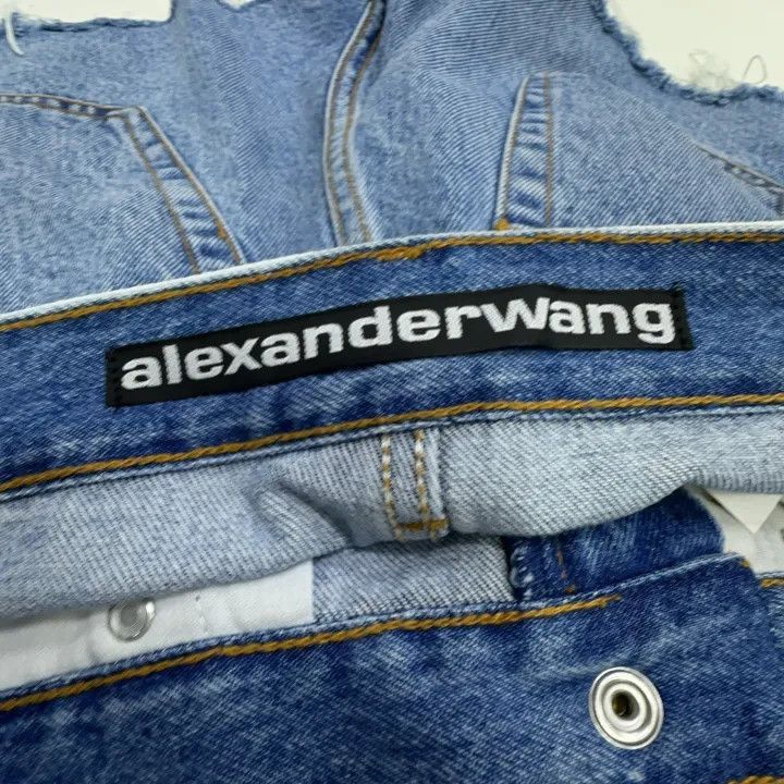 Alexander Wang Alexander Wang SS23 Logo Denim Shorts for Women - Size 26" / US 2 / IT 38 - 2 Thumbnail