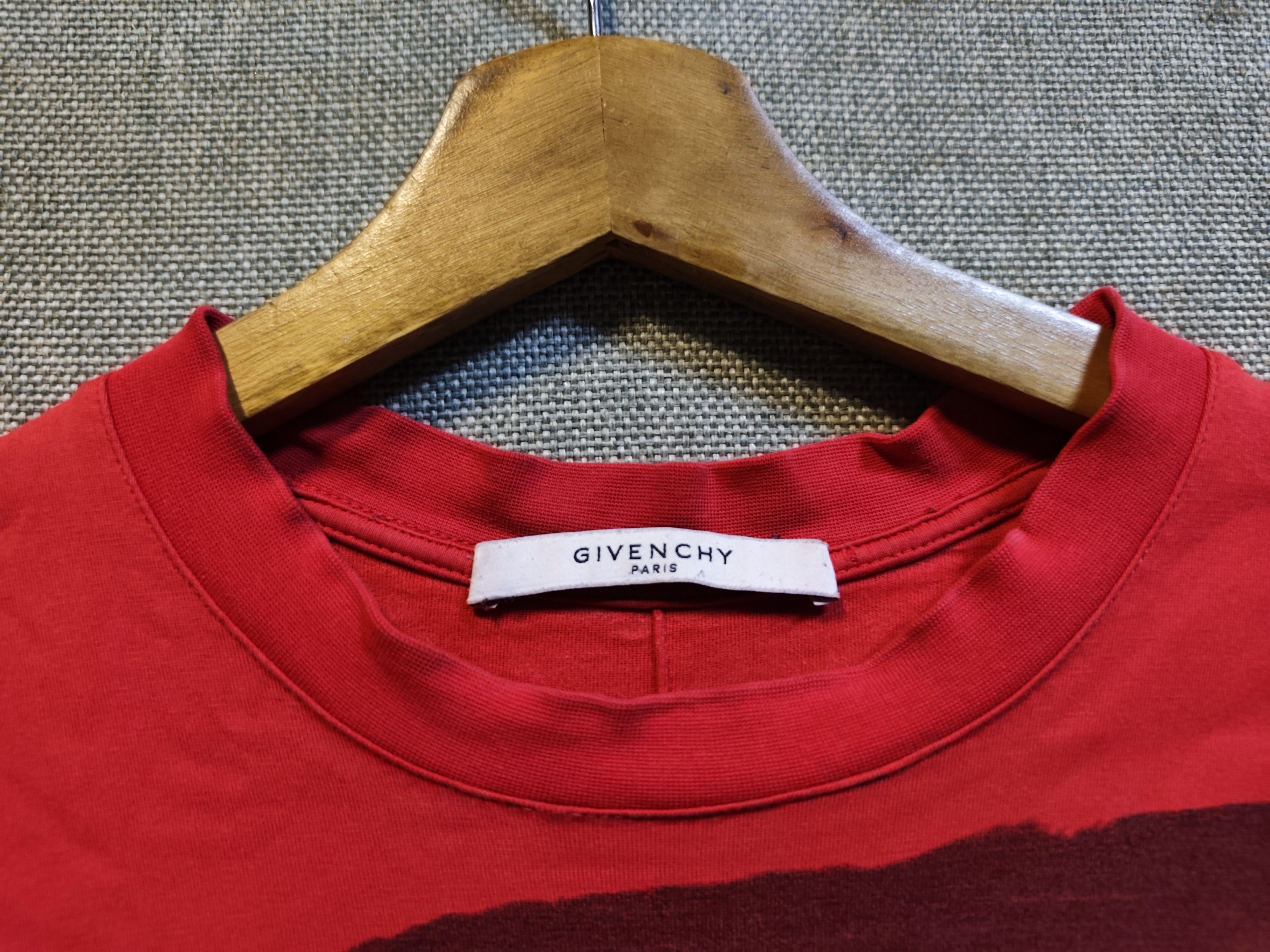 Givenchy Givenchy Rottweiler Red Distressed Tee Size US M / EU 48-50 / 2 - 5 Thumbnail