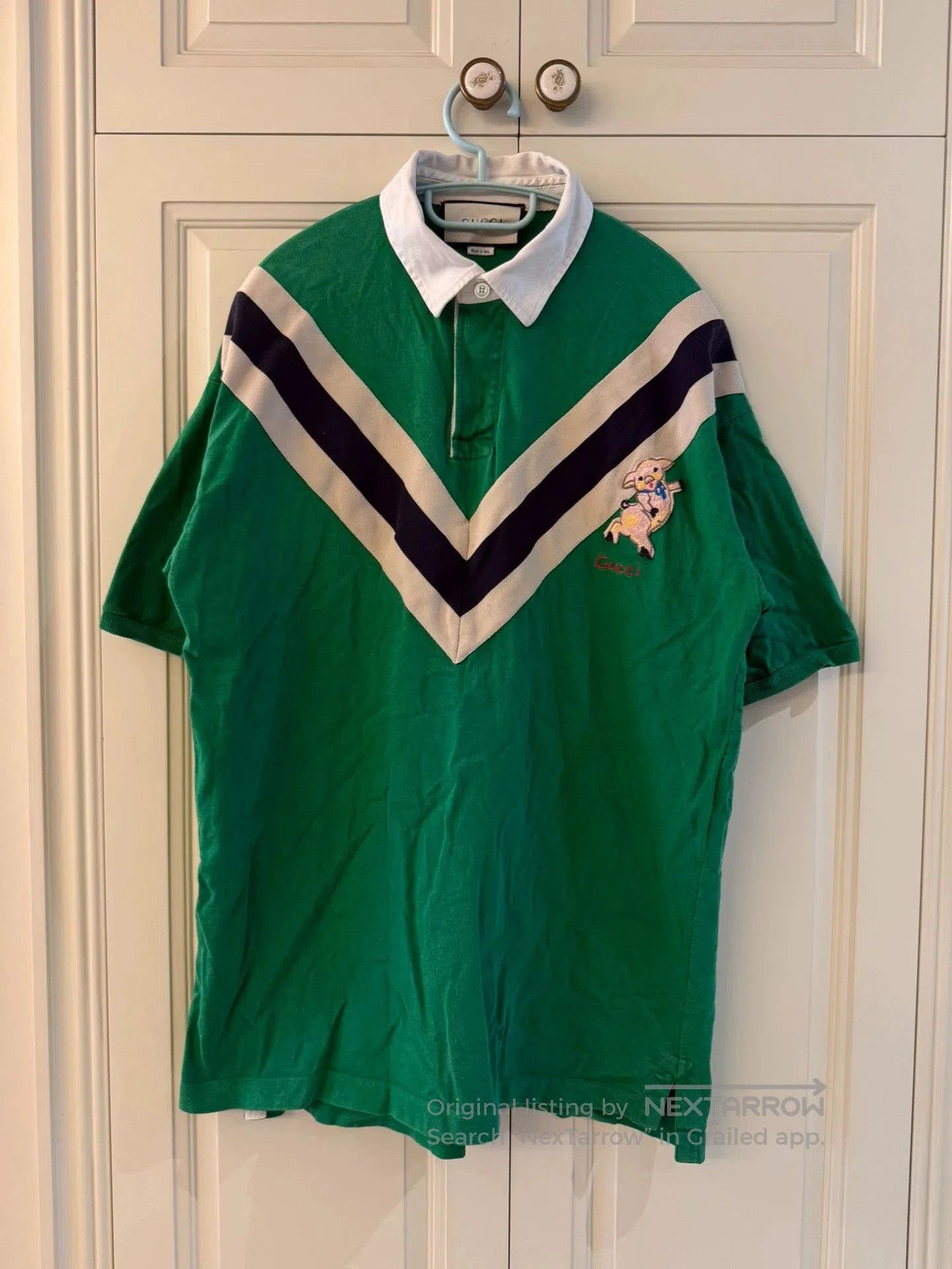 gucci embroidered pig polo shirt size m.
