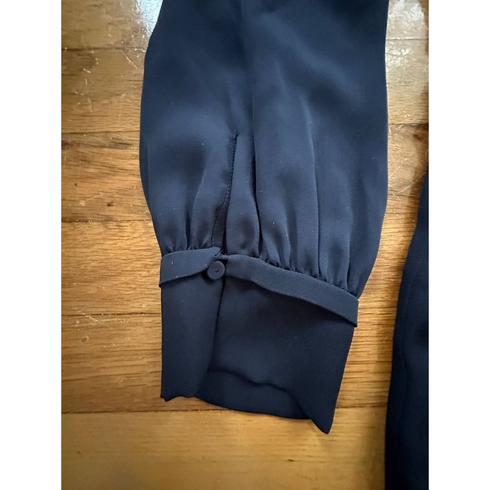 Rebecca Taylor Rebecca Taylor Sophie 100% Silk Navy Top Size L A000987 Size L / US 10 / IT 46 - 8 Thumbnail