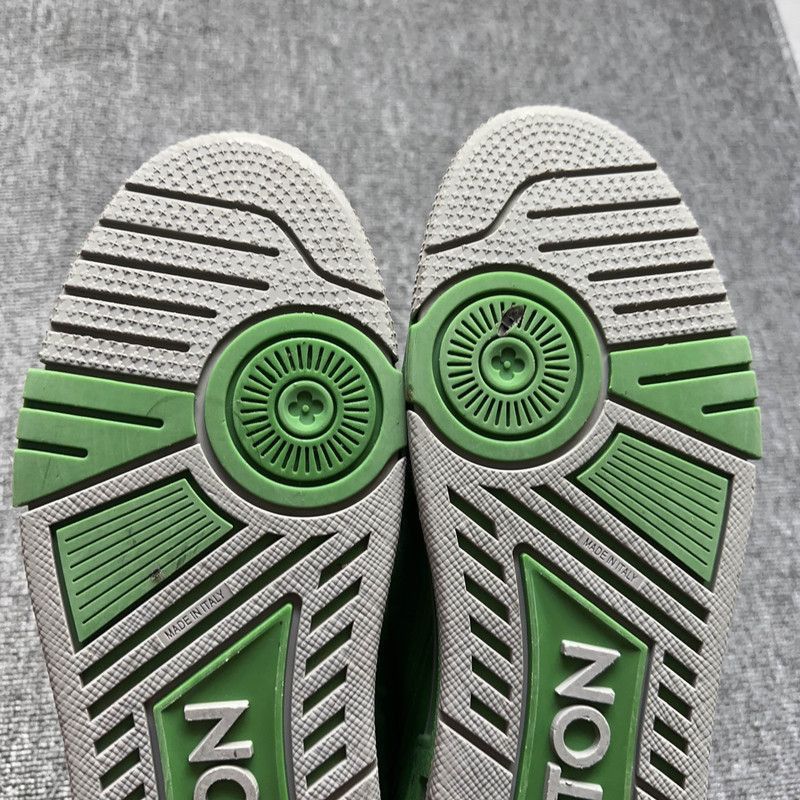 Louis Vuitton Louis Vuitton Low-Top Sneakers in Gray Green -2508 Size US 9.5 / EU 42-43 - 7 Thumbnail