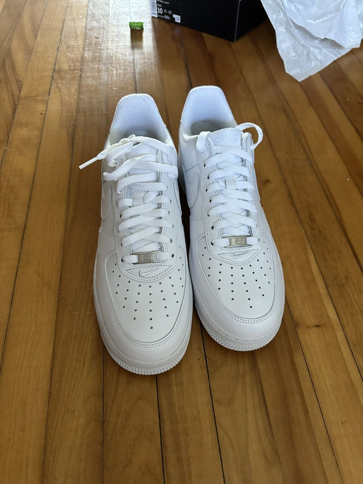 Nike × Supreme Supreme x Nike Air Force 1 Low White Size US 10 / EU 43 - 3 Thumbnail