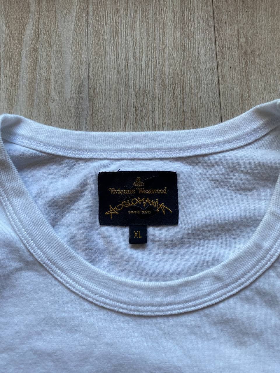 Vivienne Westwood Vivienne Westwood T-shirt Big Logo Size US XL / EU 56 / 4 - 5 Thumbnail