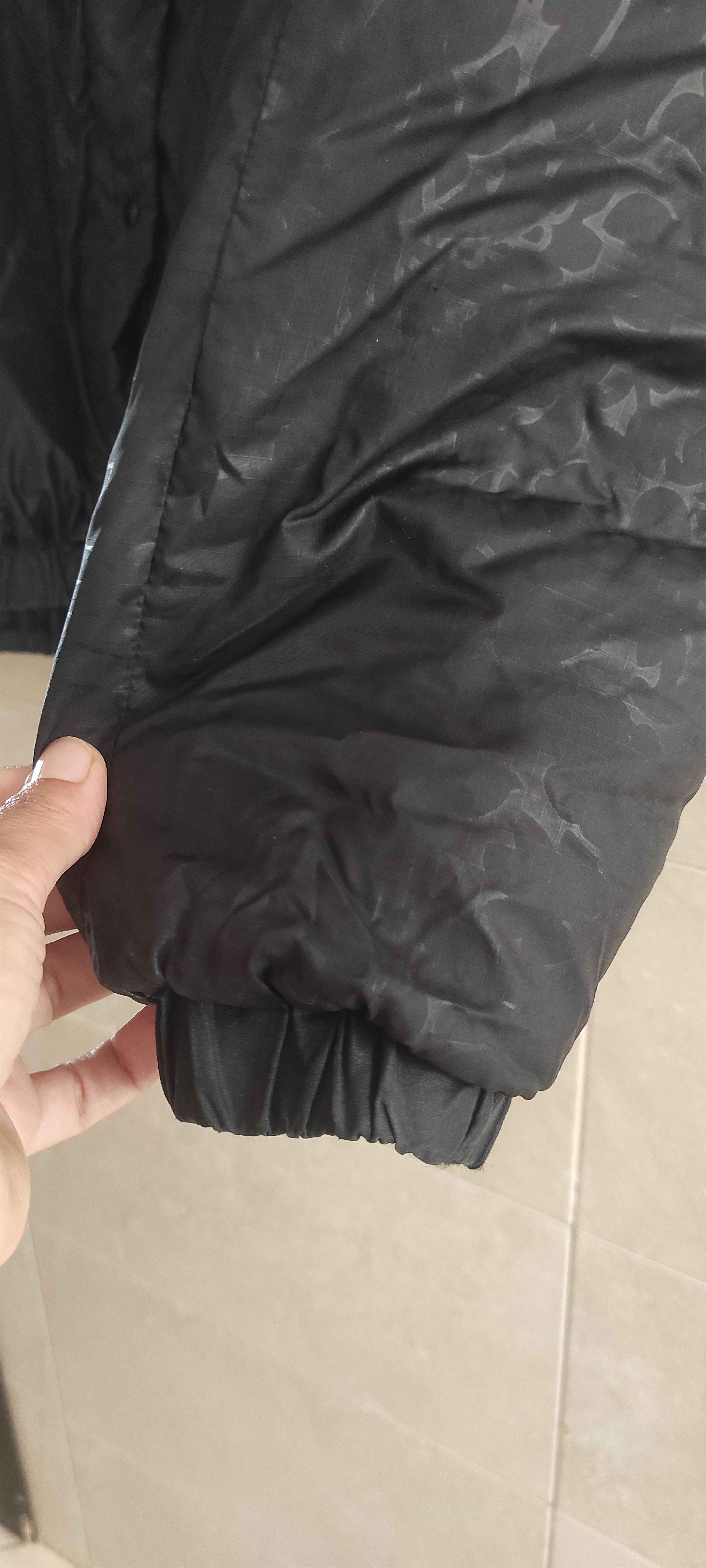 Moncler Vintage Moncler Grenoble Puffer Down Jacket Made In France Size L / US 10 / IT 46 - 19 Thumbnail