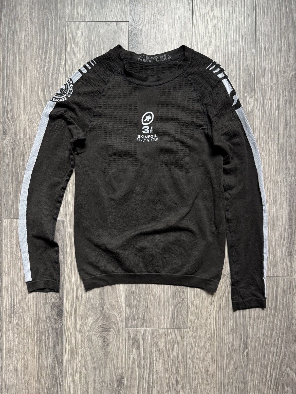 Other ASSOS Skinfoil Early Winter LS Base Layer, Black Series M-L Size US M / EU 48-50 / 2 - 1 Thumbnail