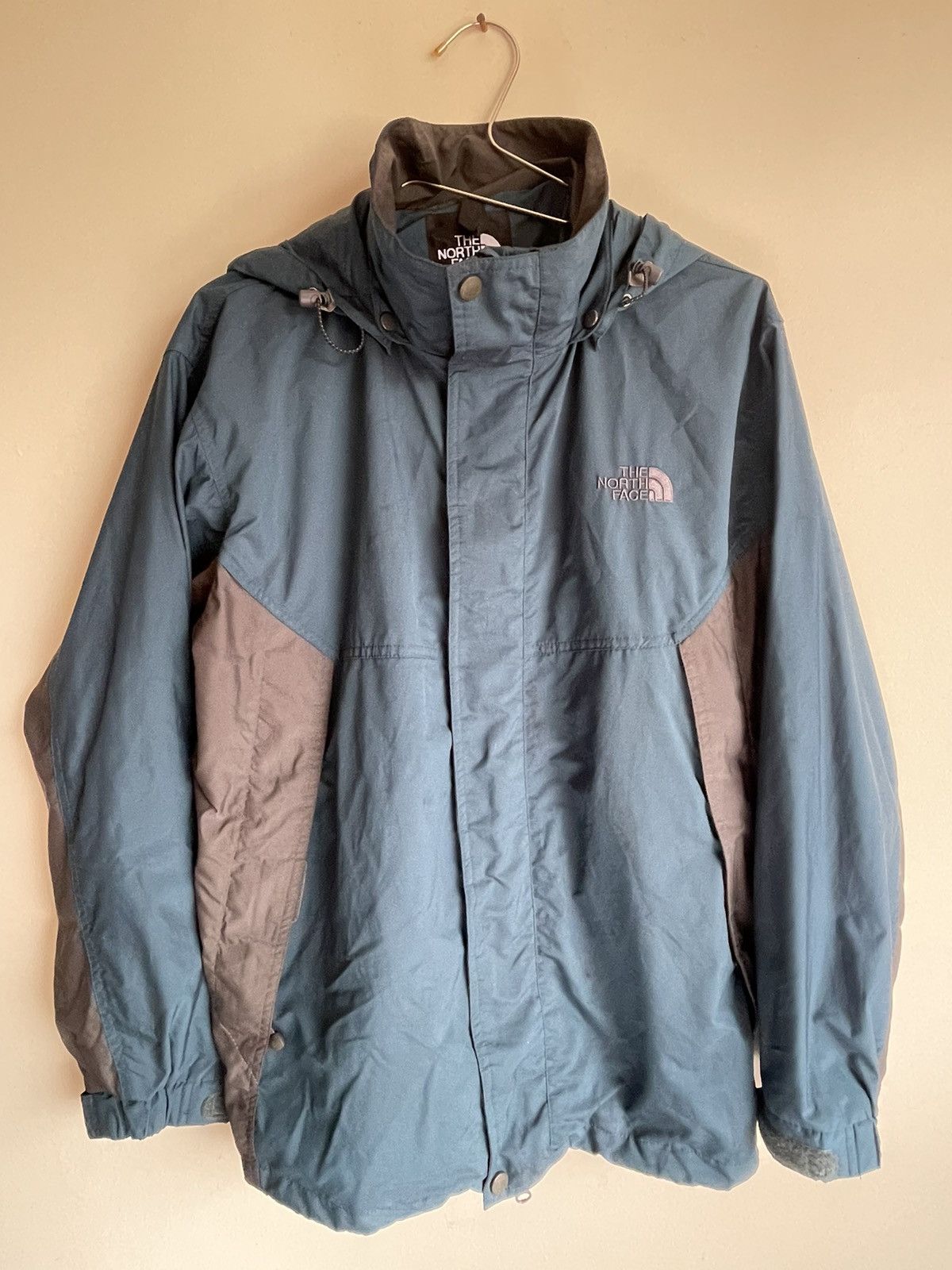 The North Face North face rain jacket Size US M / EU 48-50 / 2 - 3 Thumbnail