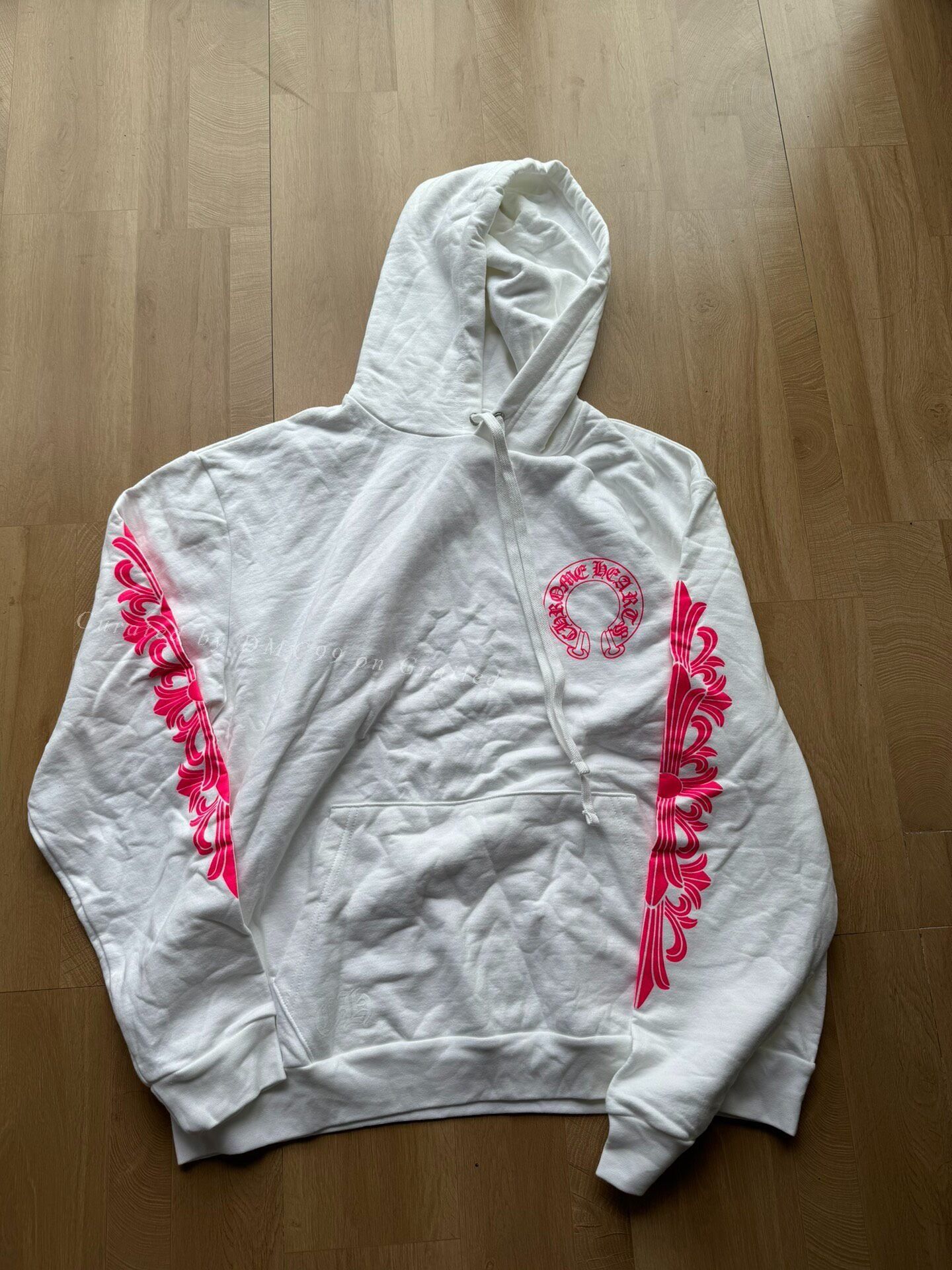 Chrome Hearts Chrome Hearts White Pink Horseshoe Logo Hoodie Size L / US 10 / IT 46 - 1 Thumbnail
