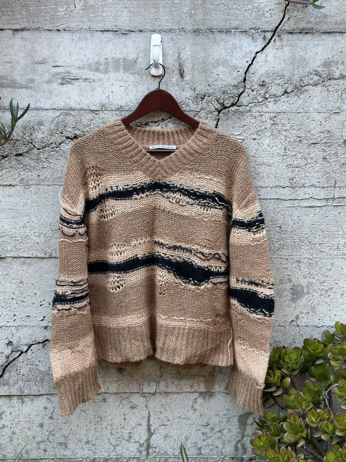 Acne Studios RARE GRAIL Acne Studios distressed Kurt cobain knit Size US M / EU 48-50 / 2 - 2 Thumbnail
