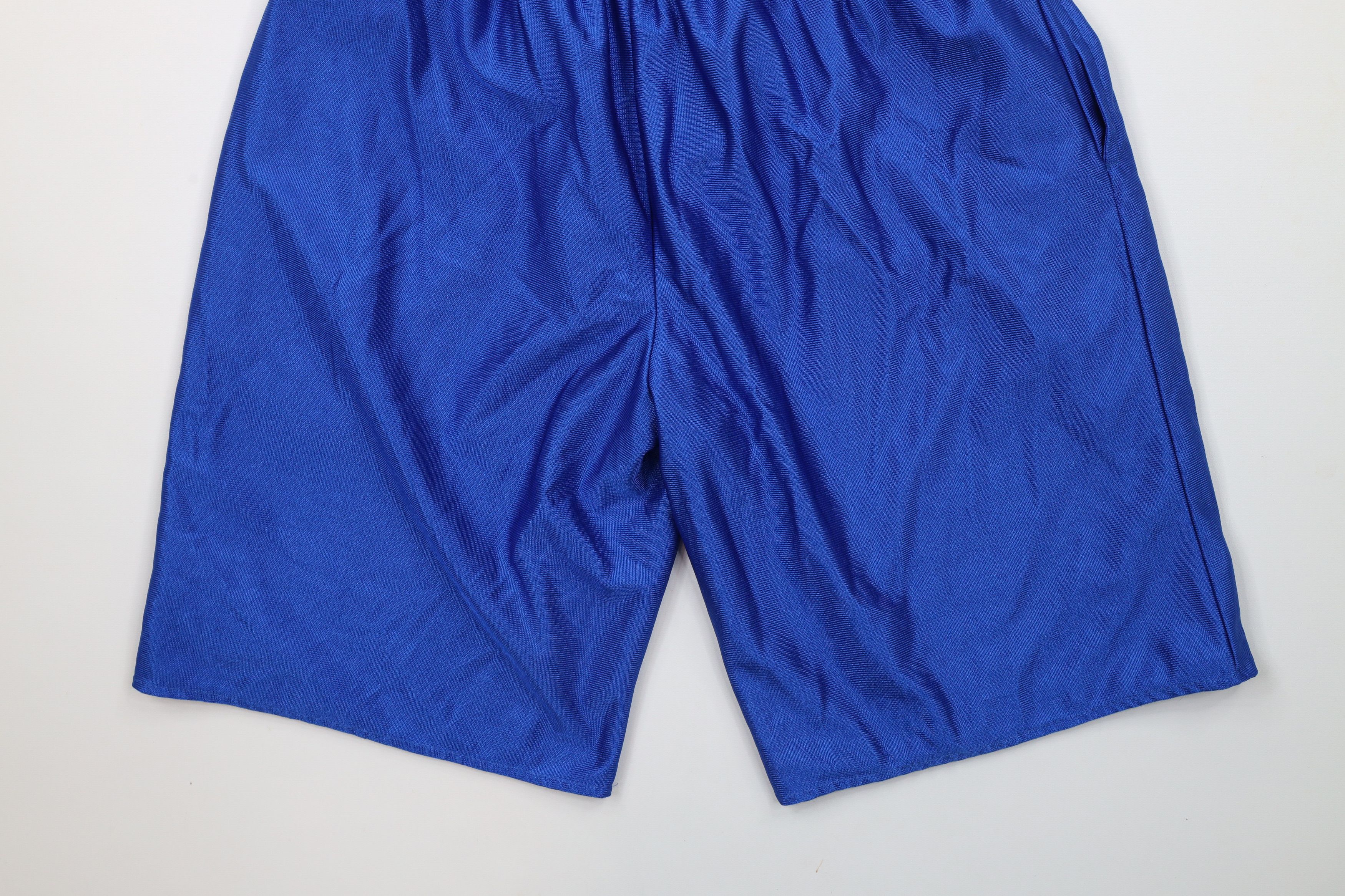 Champion × Vintage Vintage 90s Champion Reversible Basketball Shorts Royal Blue Size US 30 / EU 46 - 10 Thumbnail