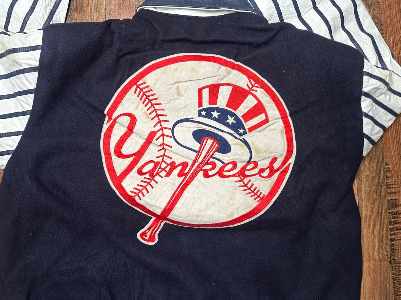 JH Design Vintage New York Yankees jacket by JH Design Size US XL / EU 56 / 4 - 6 Thumbnail