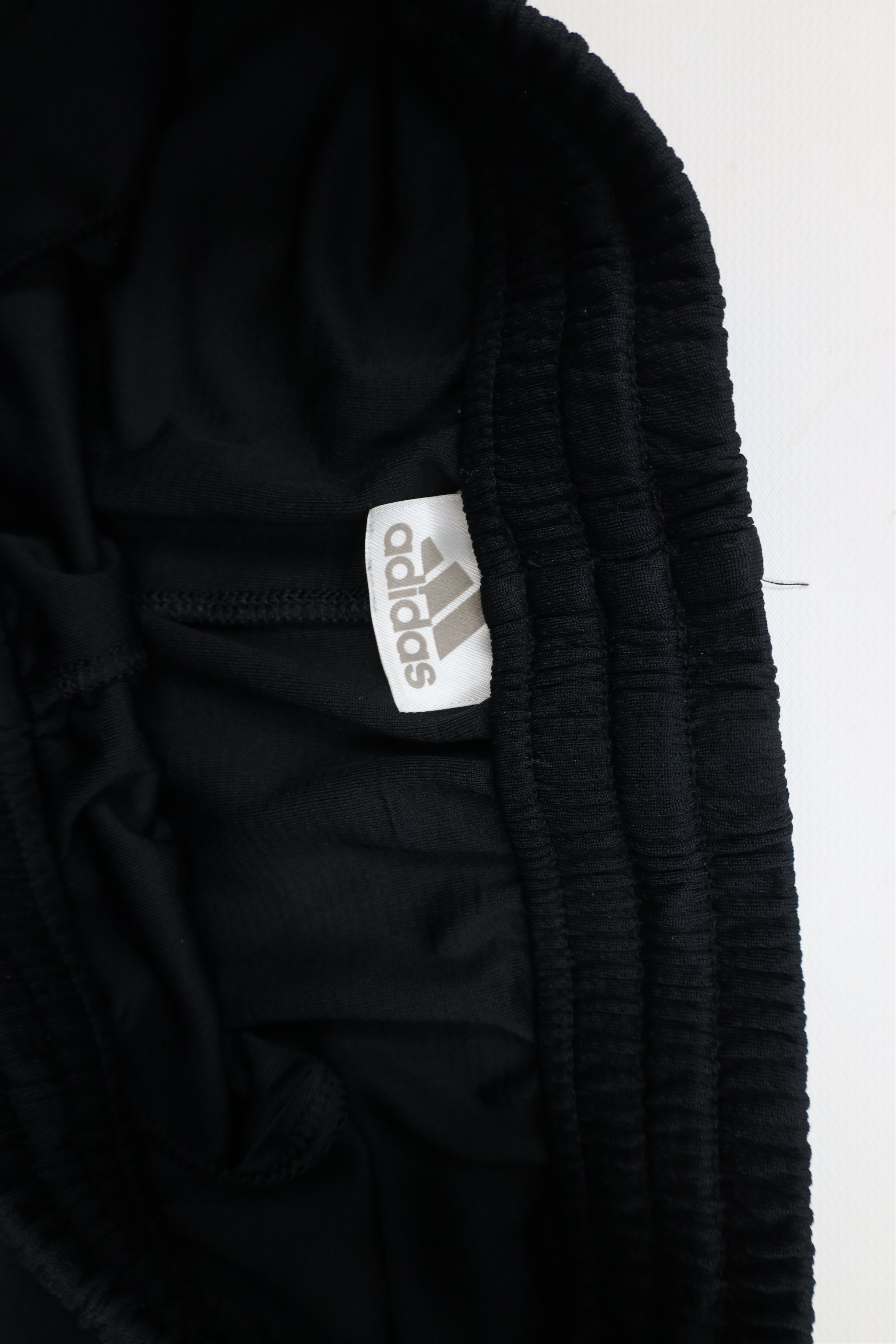 Adidas × Vintage Vintage Adidas Spell Out Running Soccer Shorts Black Size US 30 / EU 46 - 8 Thumbnail