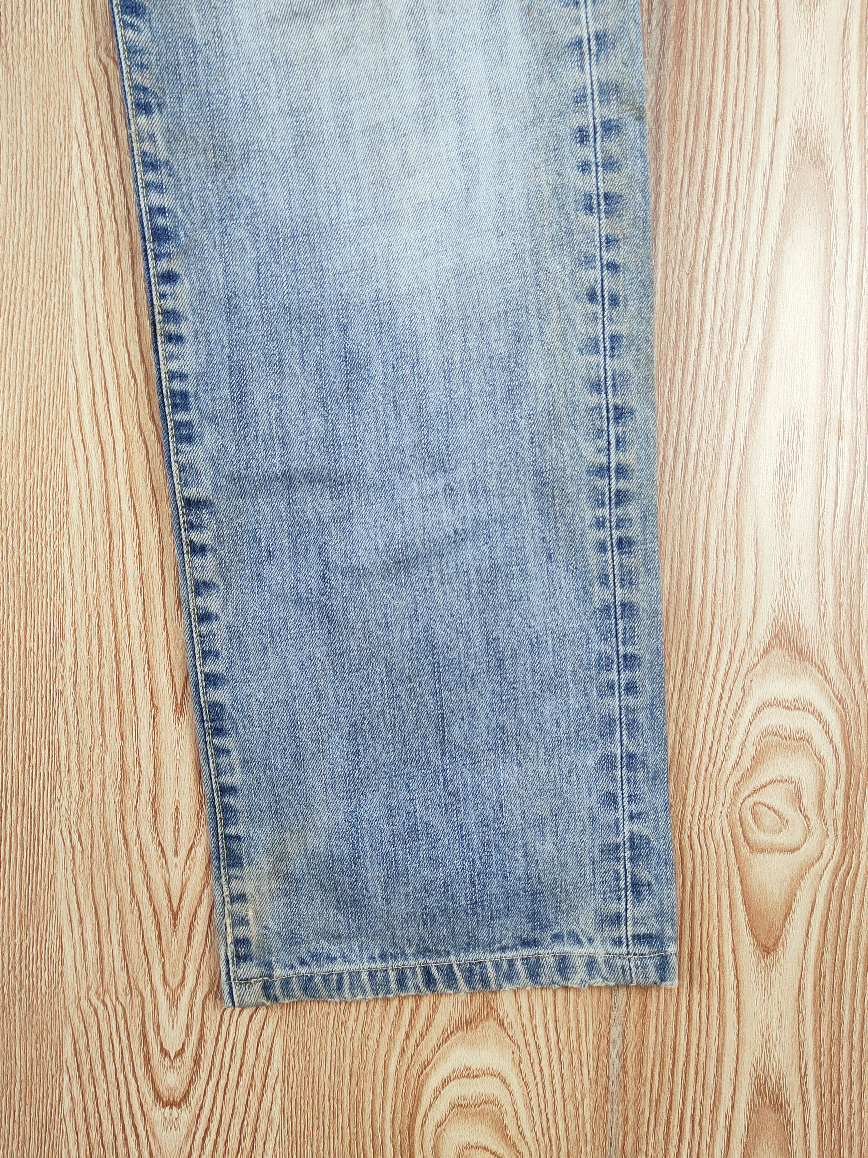 Japanese Brand Uniqlo Blue Faded Distressed Ripped Jeans #S2771 Size US 30 / EU 46 - 6 Thumbnail