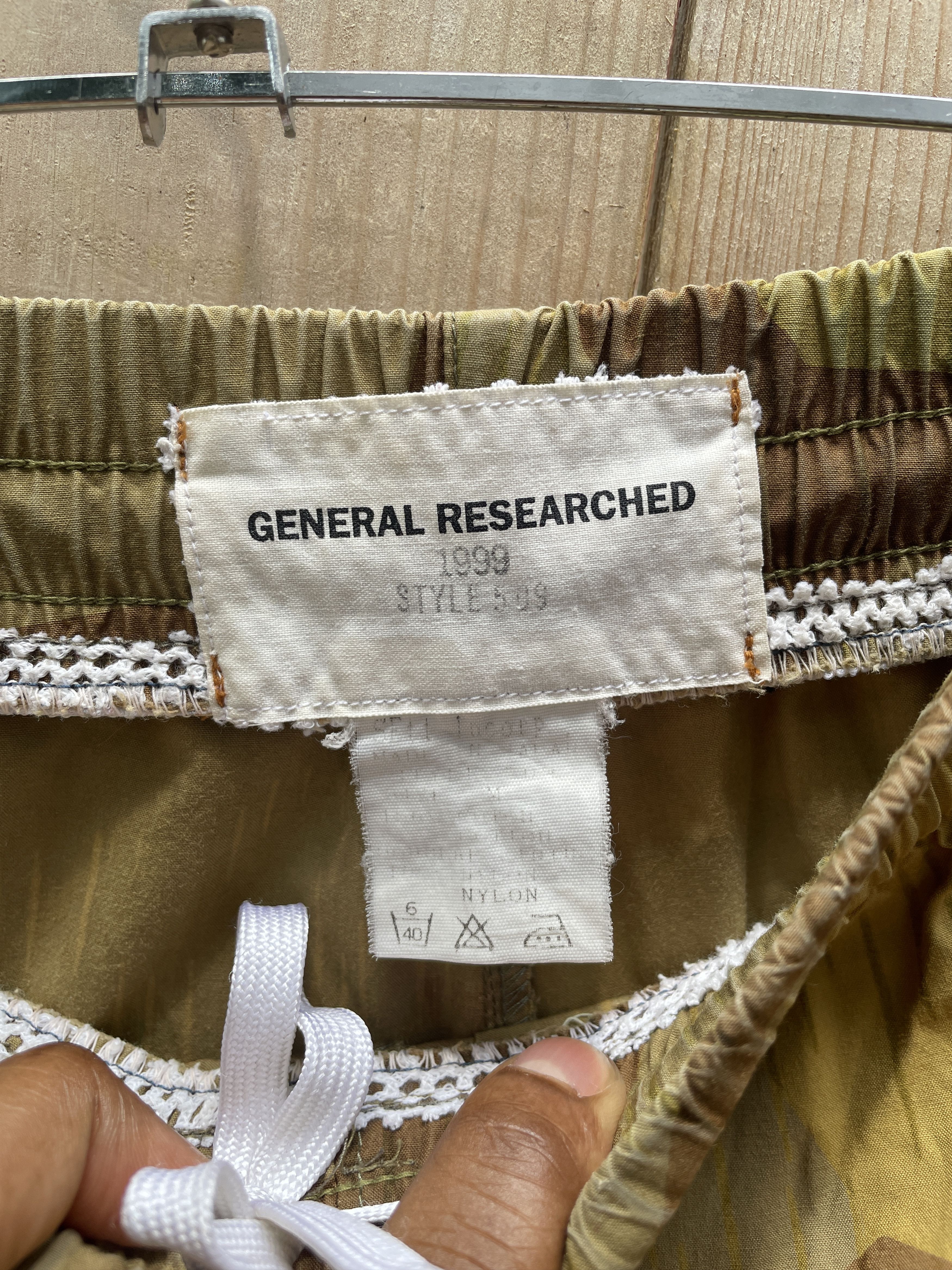 General Research 1999 General Research PARASITE Camo Shorts Size US 31 - 2 Thumbnail