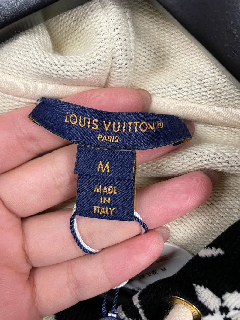Louis Vuitton Louis Vuitton Black full-Logo-print hooded sweatshirt 2503- Size US M / EU 48-50 / 2 - 5 Thumbnail