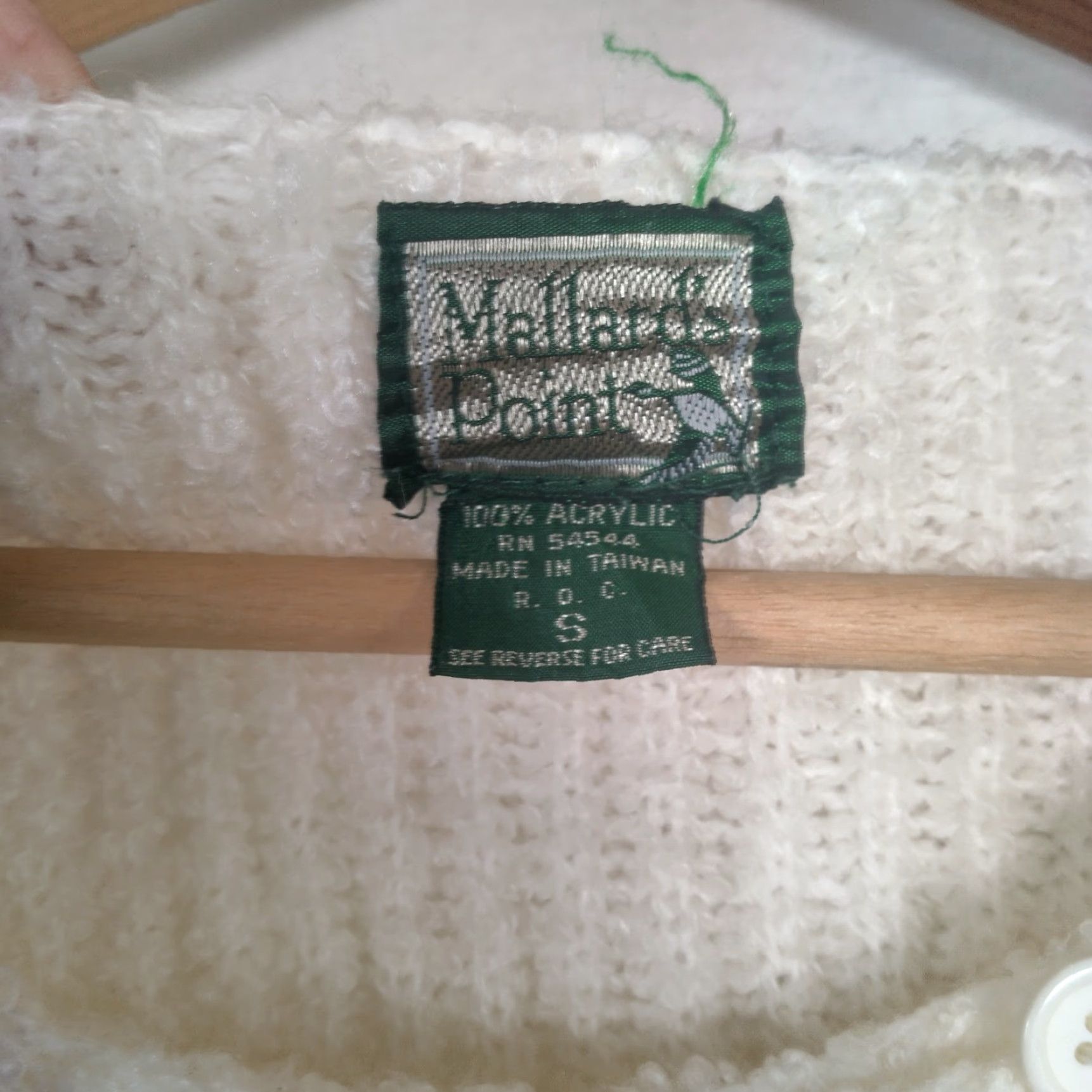 Vintage VINTAGE Mallard's Point Wrap Sweater Women Small Ivory Knit Long Sleeve Button Neck Ribbed Cream Fashion Ladies Size S / US 4 / IT 40 - 7 Thumbnail