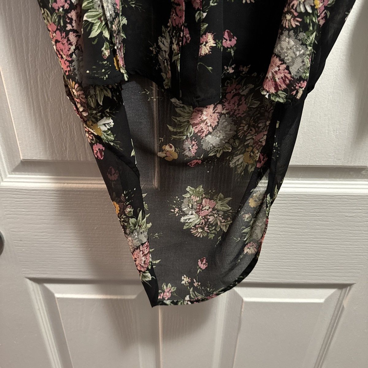 Anthropologie Line & Dot Sheer Floral Oversized Blouse Size S / US 4 / IT 40 - 6 Thumbnail