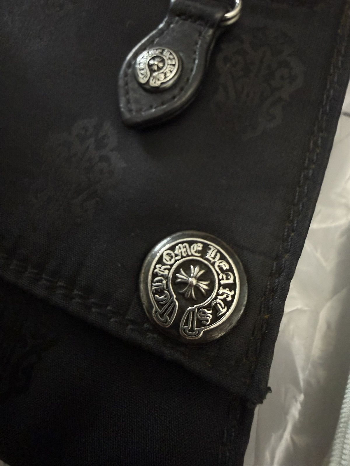 Chrome Hearts CHROME HEARTS NYLON TRI FOLD WALLET GENTLY USED VINTAGE Size ONE SIZE - 6 Thumbnail