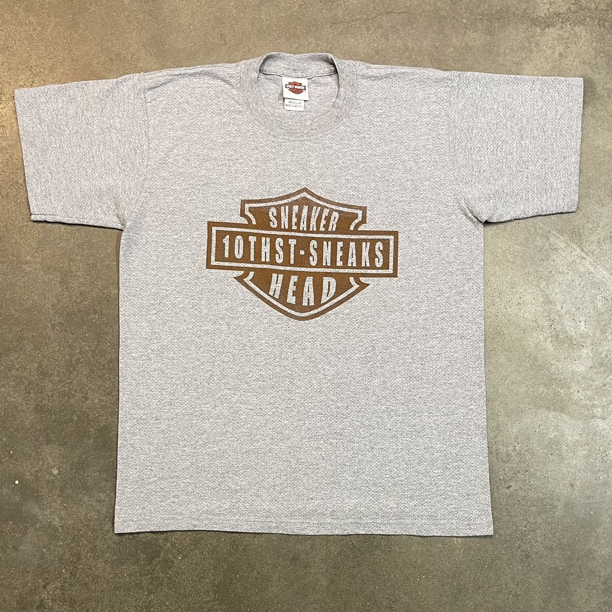 Harley Davidson Harley-Davidson Sneakerhead Shirt 10th St Sneaks Parody Tee Size US M / EU 48-50 / 2 - 1 Thumbnail