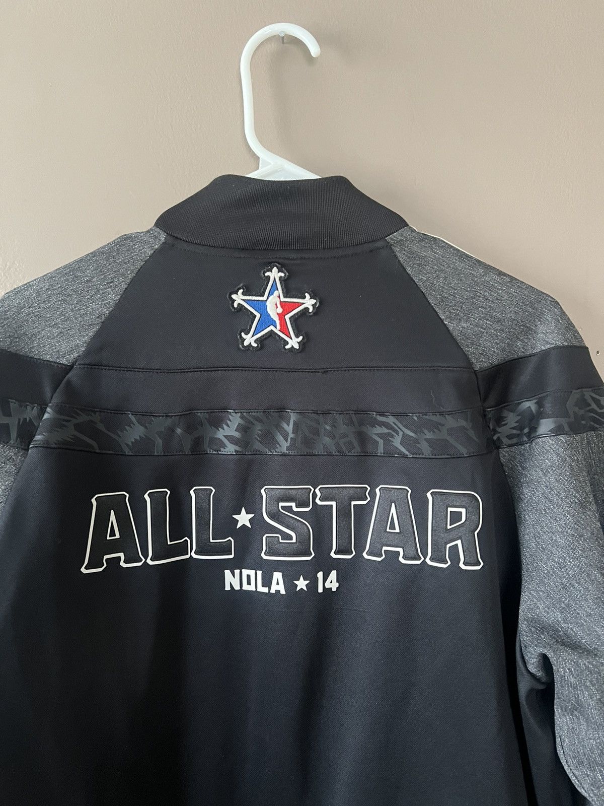 Adidas 2014 All Star Kobe Bryant warm up jacket Size US L / EU 52-54 / 3 - 7 Thumbnail