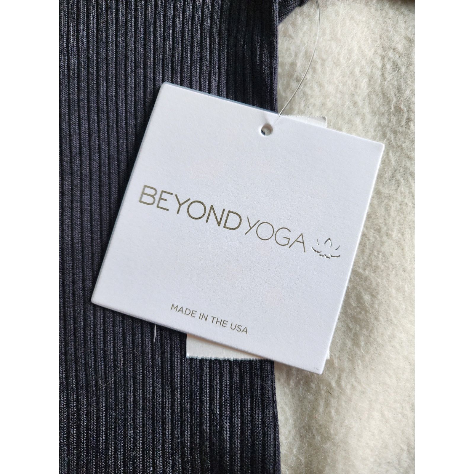Beyond Yoga Beyond Yoga NWT M Black Mock Neck Long Sleeve Ribbed Top Size M / US 6-8 / IT 42-44 - 5 Thumbnail