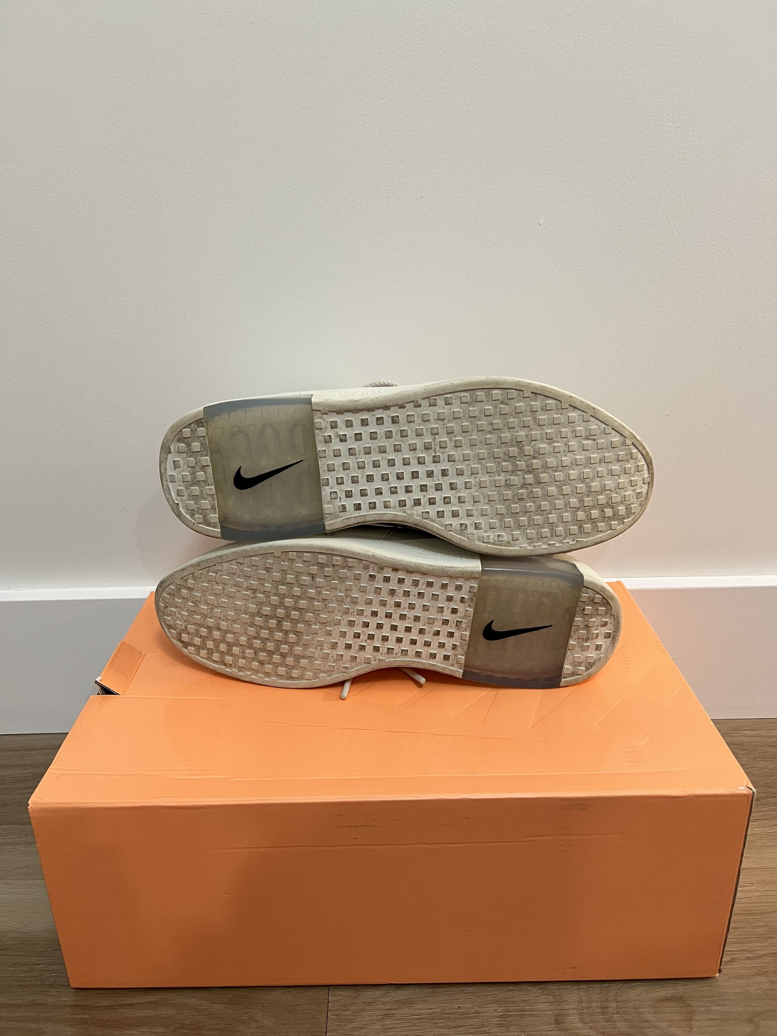 Fear of God × Nike NIKE AIR FEAR OF GOD RAID Size US 10 / EU 43 - 3 Thumbnail