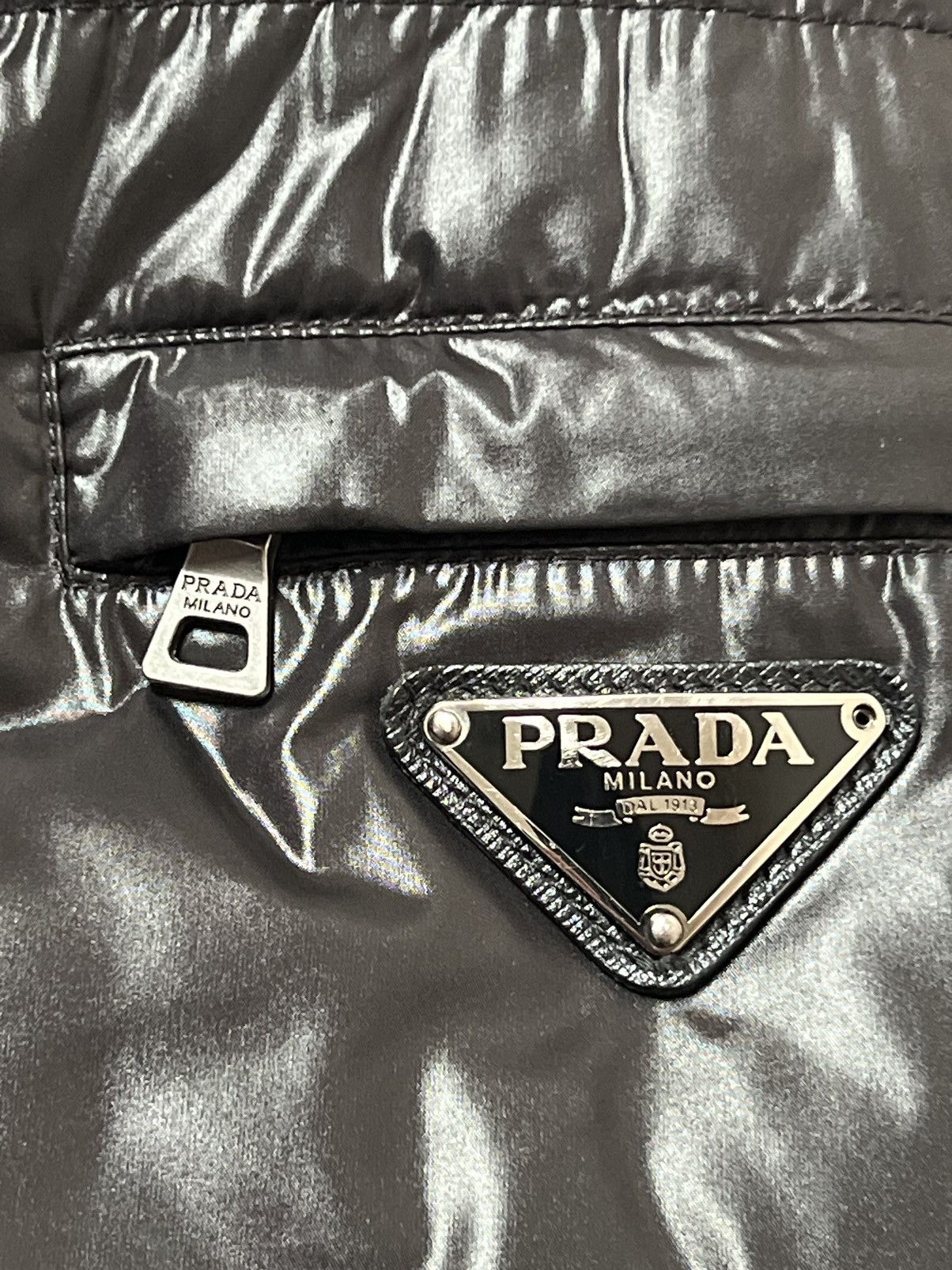 Prada Prada Black Shiny Triangle Logo Down Jacket Size M Size US M / EU 48-50 / 2 - 12 Thumbnail